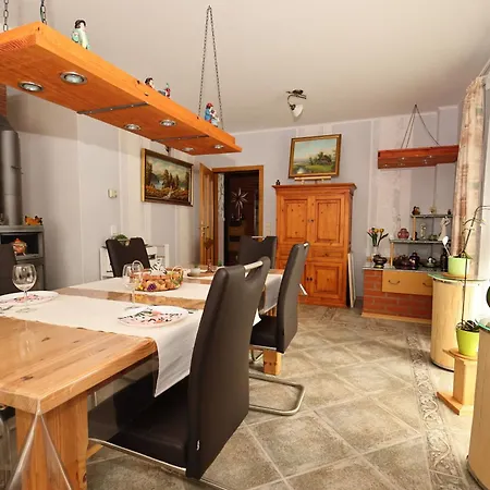 Apartament Haus Kraehennest